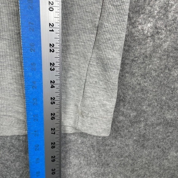 Banana Republic Sweater Mens Medium Crewneck Thermal Waffle Knit Long Sleeve - Picture 4 of 8